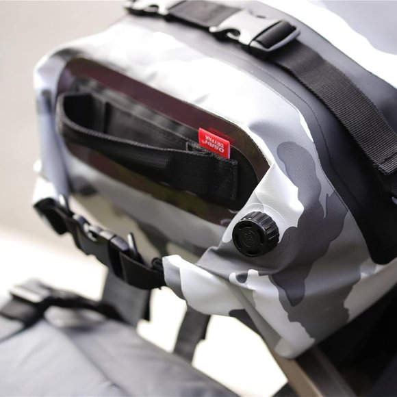 IRON JIA'S Motorcycle 500D PVC 40L Waterproof Reflective Tail Duffle Bag Saddle - Picture 5 of 6